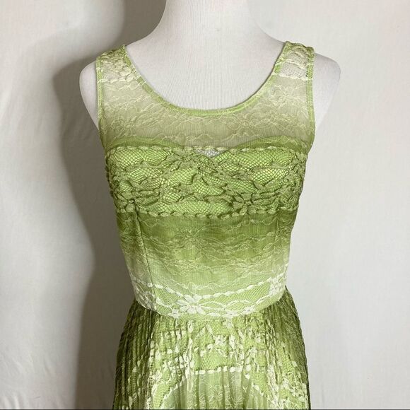 Betsey Johnson Green Ombré Floral Lace Sleeveless Dress Small - Picture 3 of 8